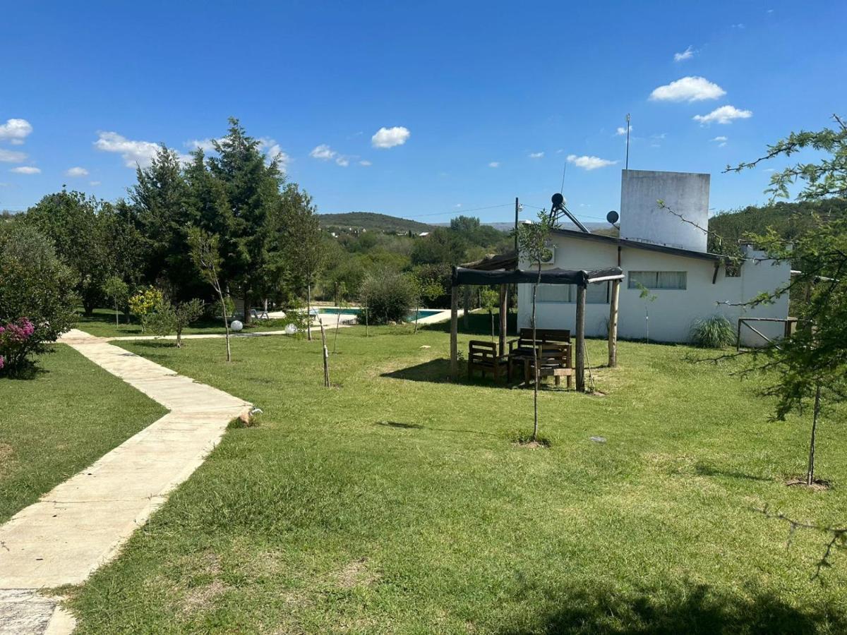 El Rincon De Jose Luis - Cabanas Y Restaurante Танти Экстерьер фото