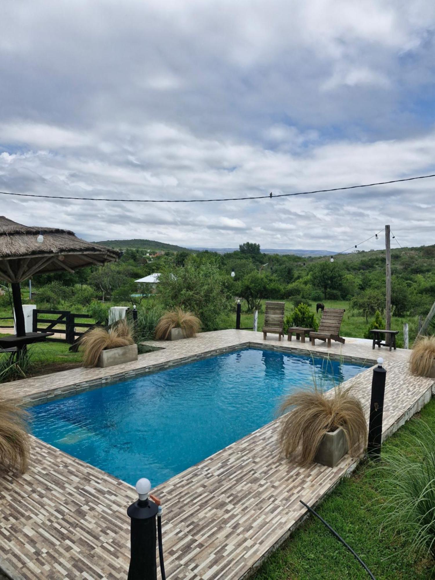 El Rincon De Jose Luis - Cabanas Y Restaurante Танти Экстерьер фото
